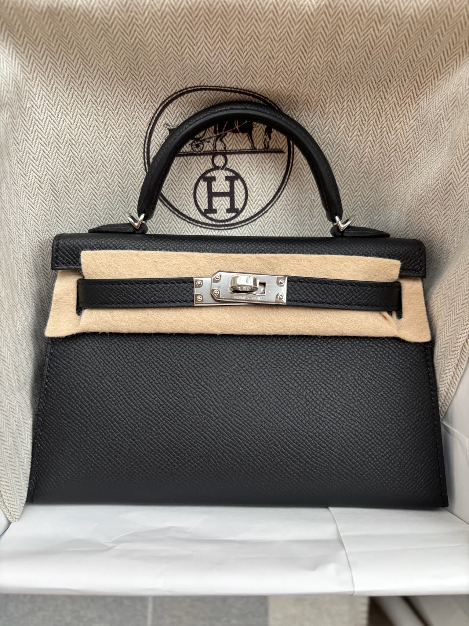 Hermès Kelly II Mini Mini in Black Epsom PHW hardware — front view